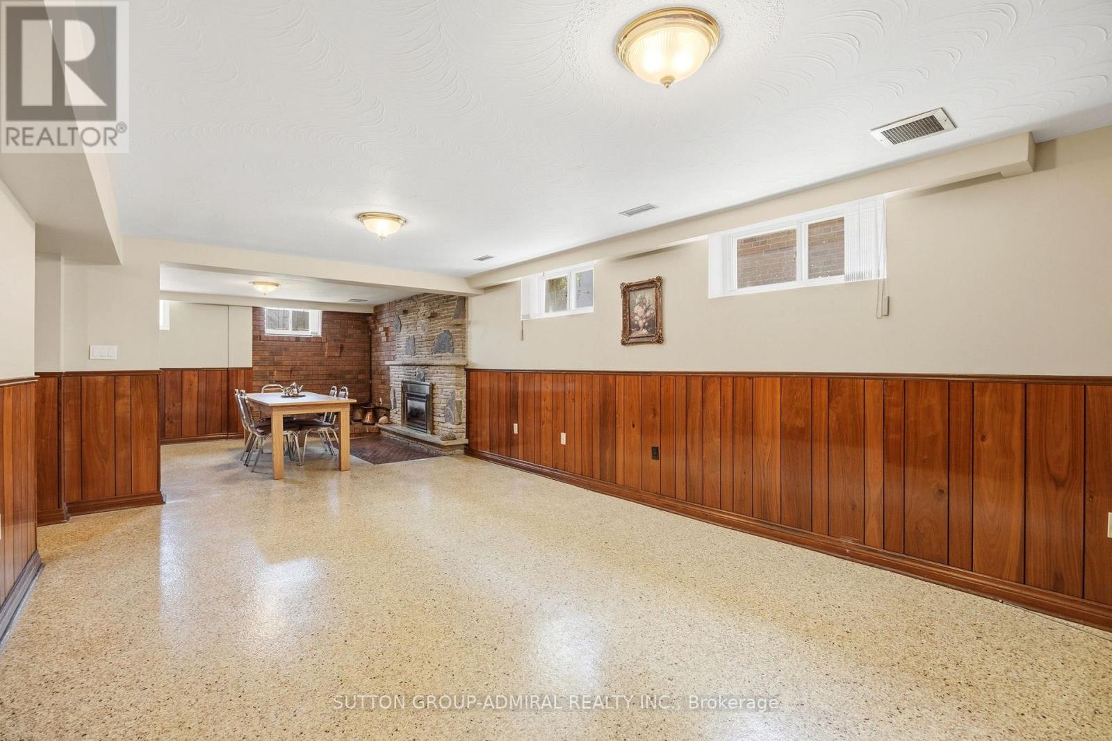 234 DERRYDOWN ROAD - 18