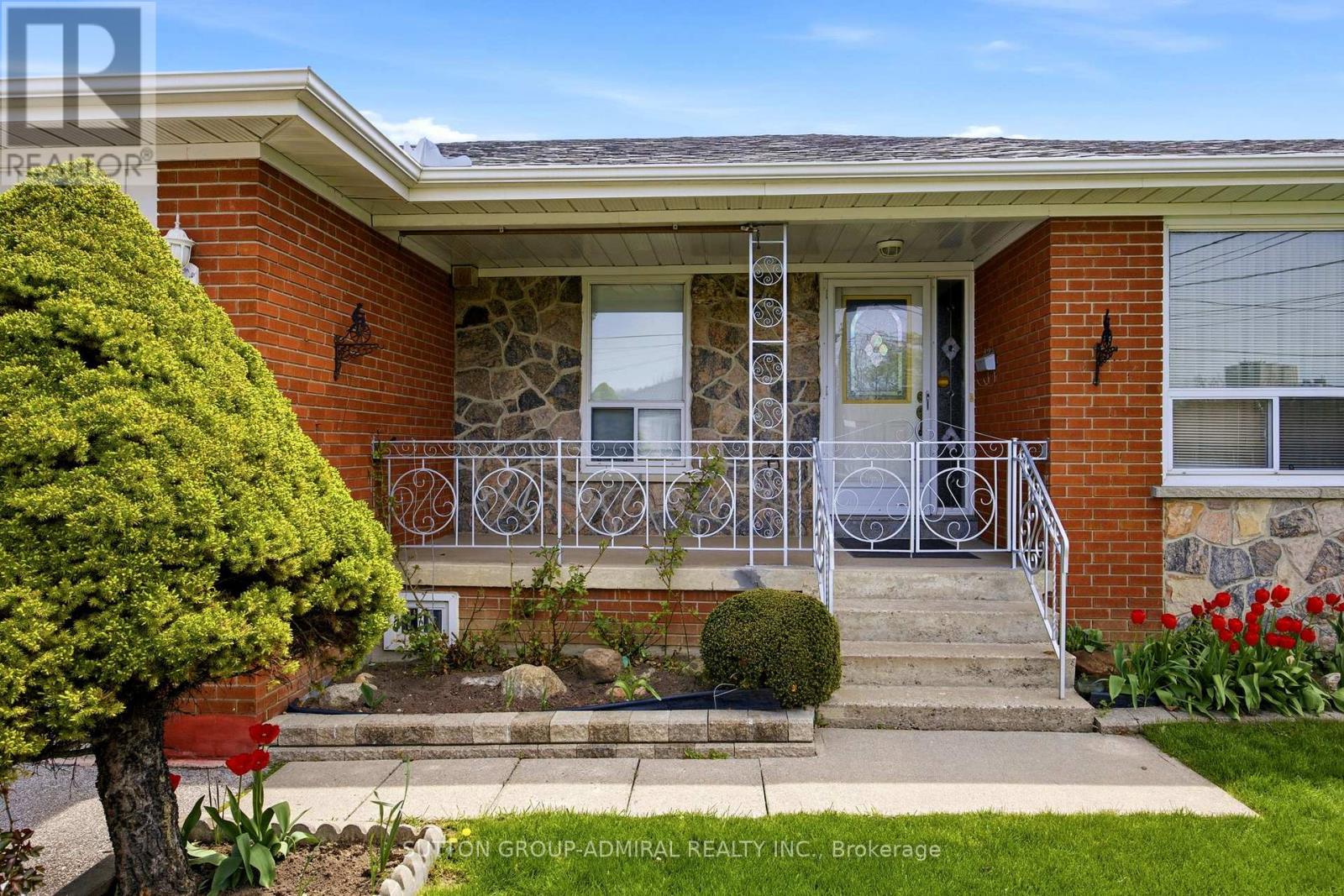 234 DERRYDOWN ROAD - 2