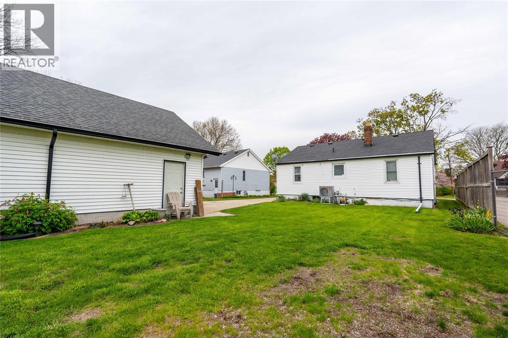 826 LYNWOOD AVENUE - 27