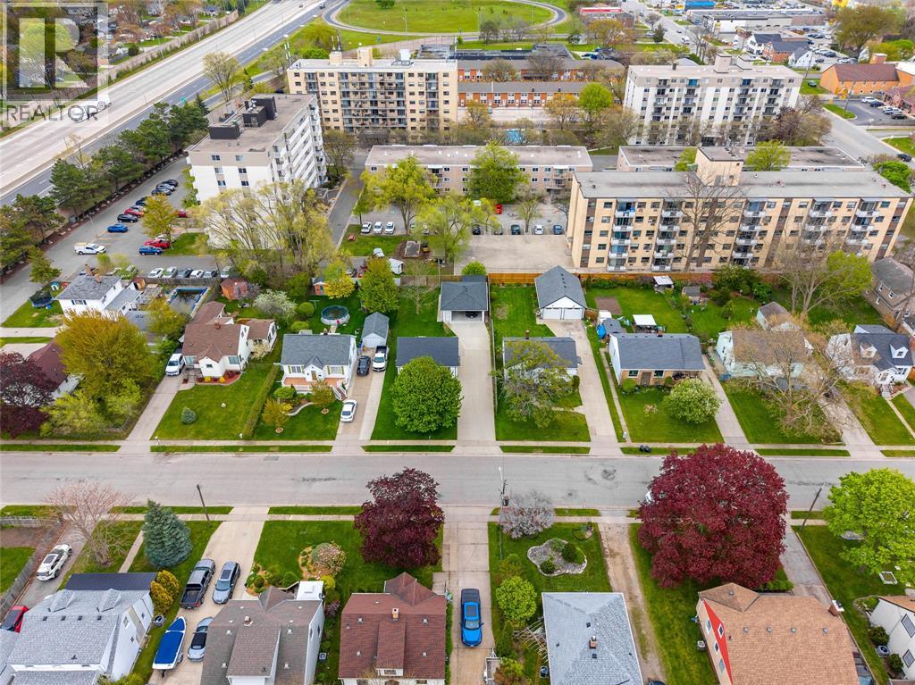 826 LYNWOOD AVENUE - 31