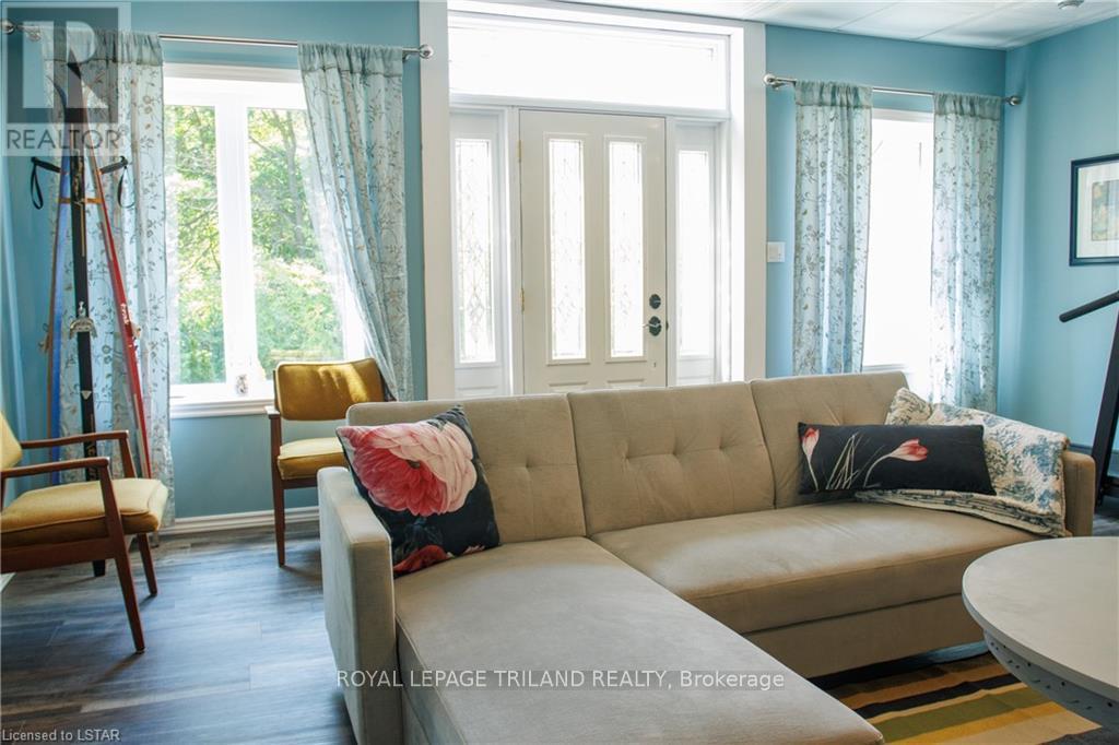 4118 THOMAS ROAD - 33