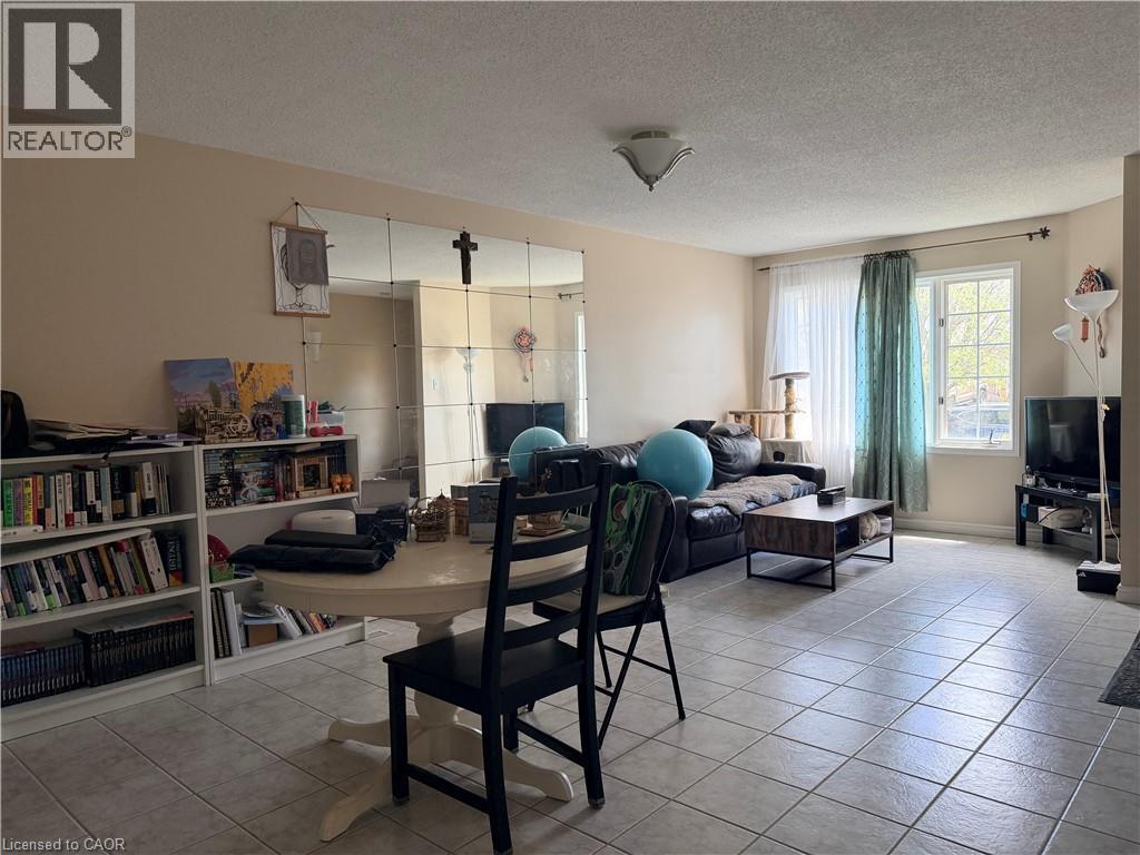 622A RUMMELHARDT Drive, Waterloo, Ontario, N2T2K7 — Photo 12
