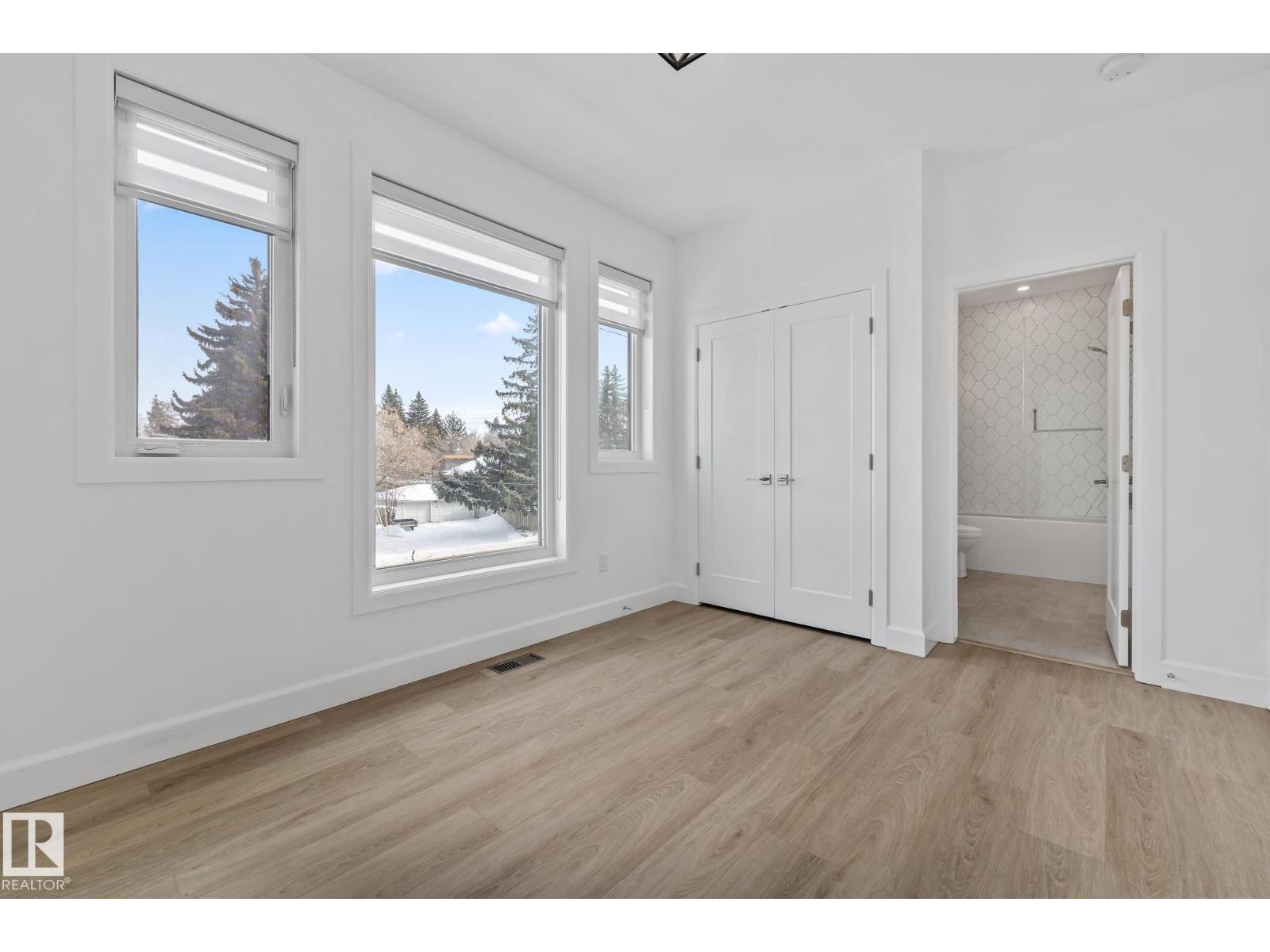 10038 142 ST NW, Edmonton