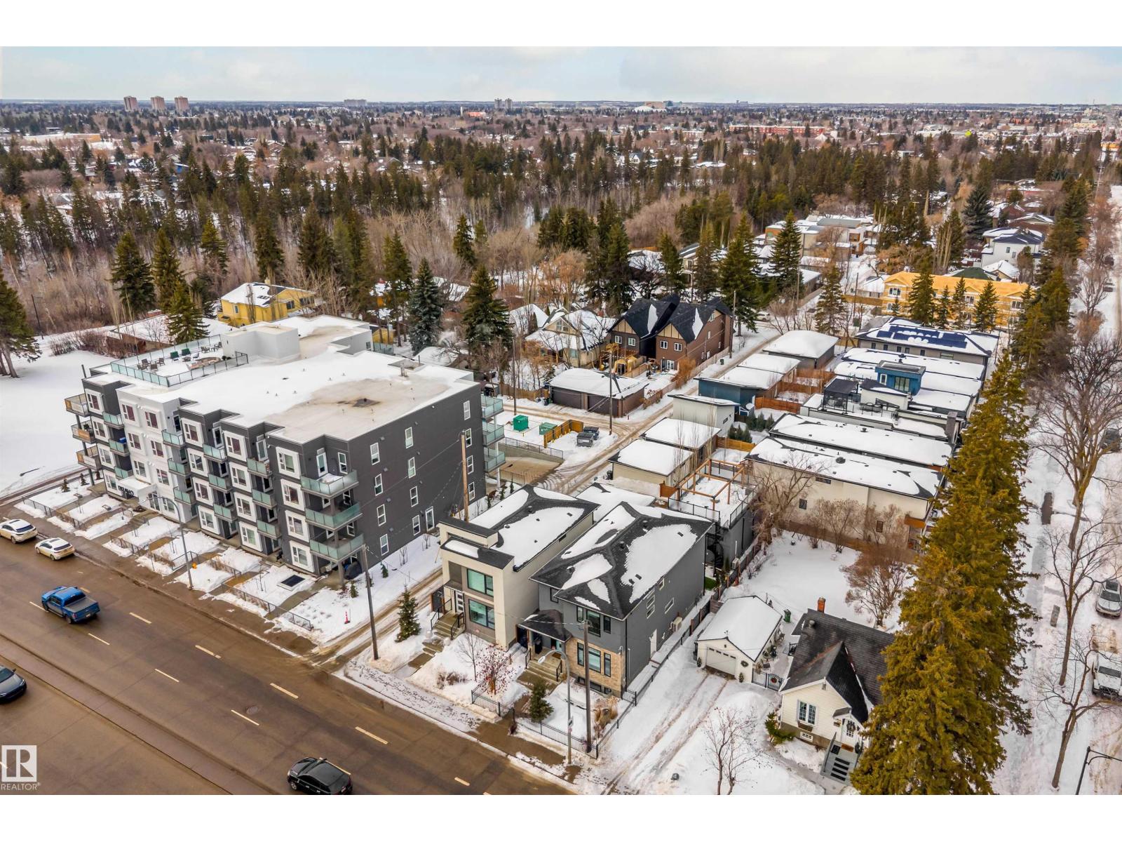 10038 142 ST NW, Edmonton