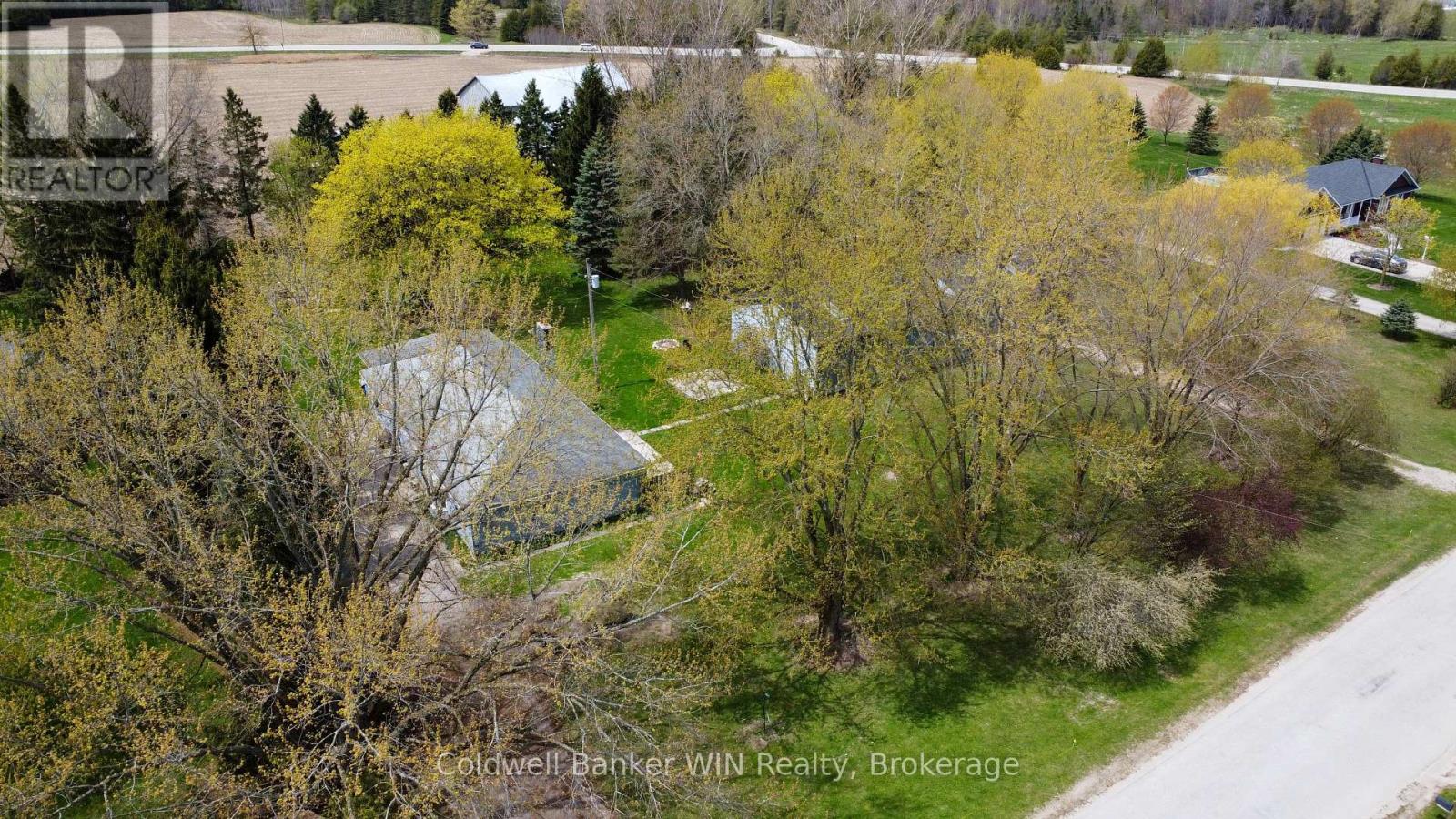 186 MCFARLIN DRIVE - 40
