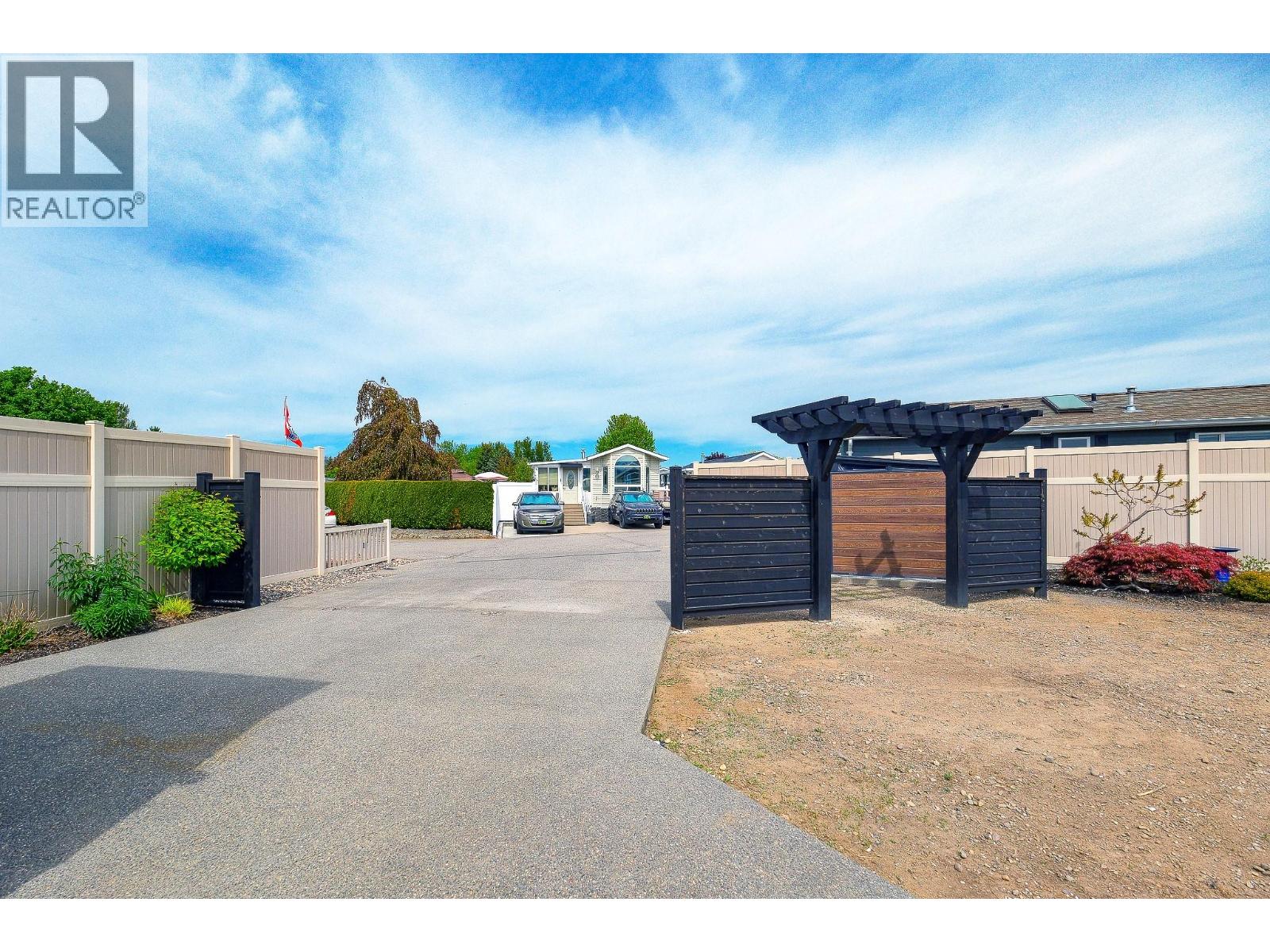 415 Commonwealth Road Unit# 321 Lot# 321, Kelowna