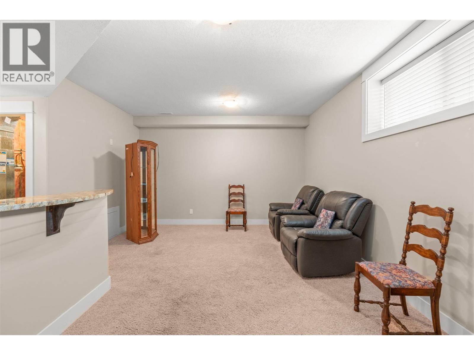 #81 7760 Okanagan Landing Road - 41