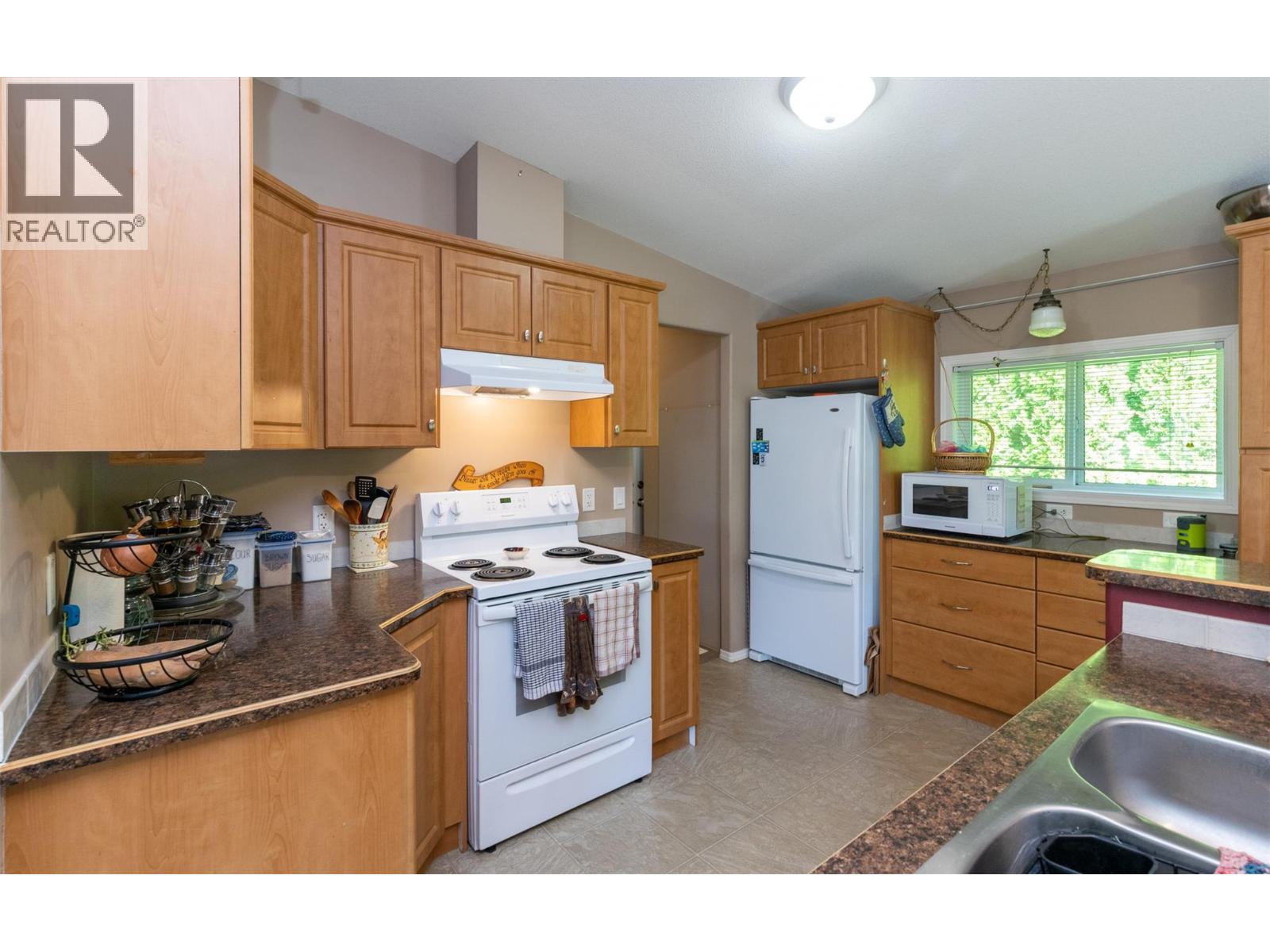 111 1 Street SE - 13