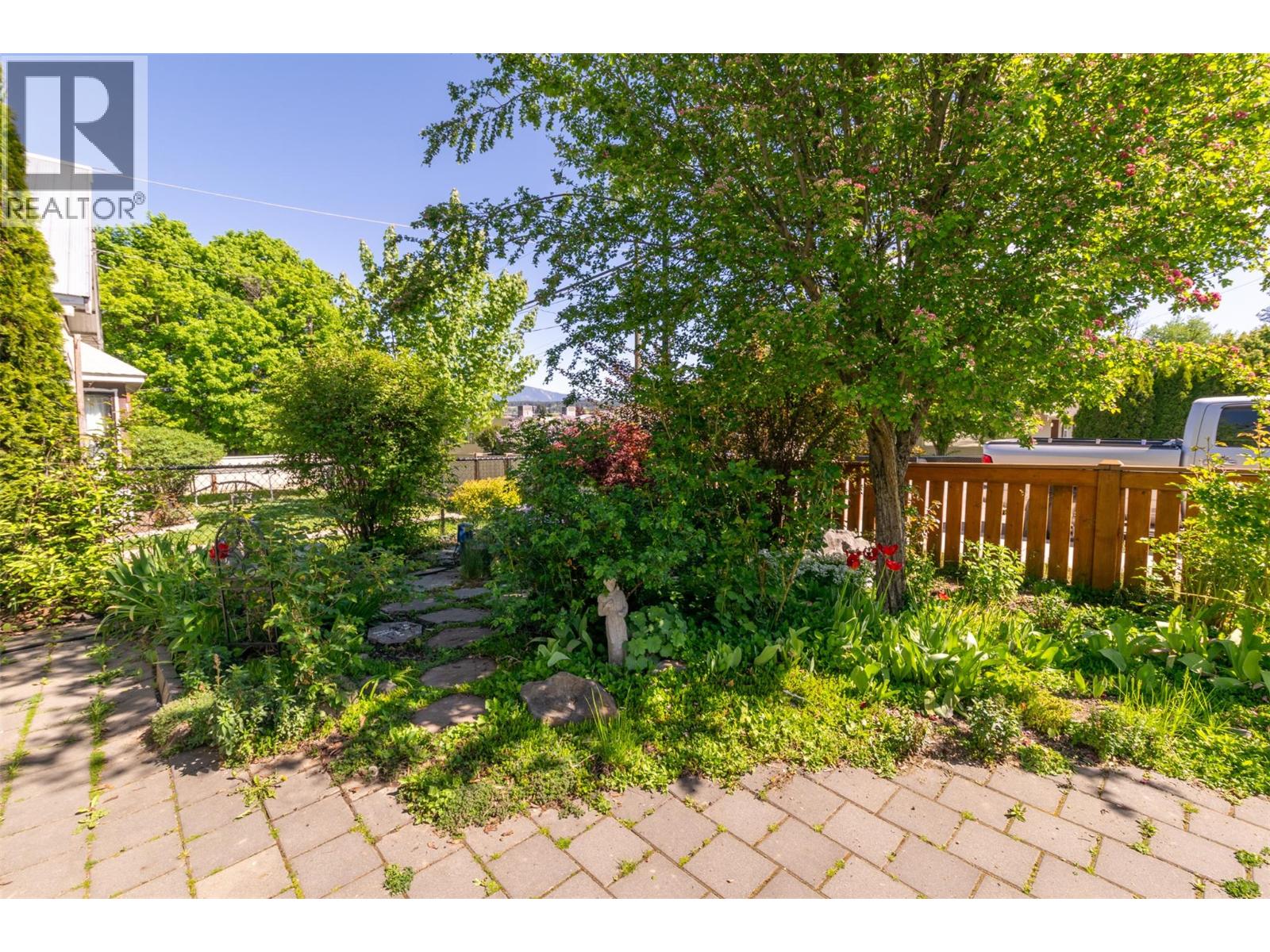 111 1 Street SE - 27