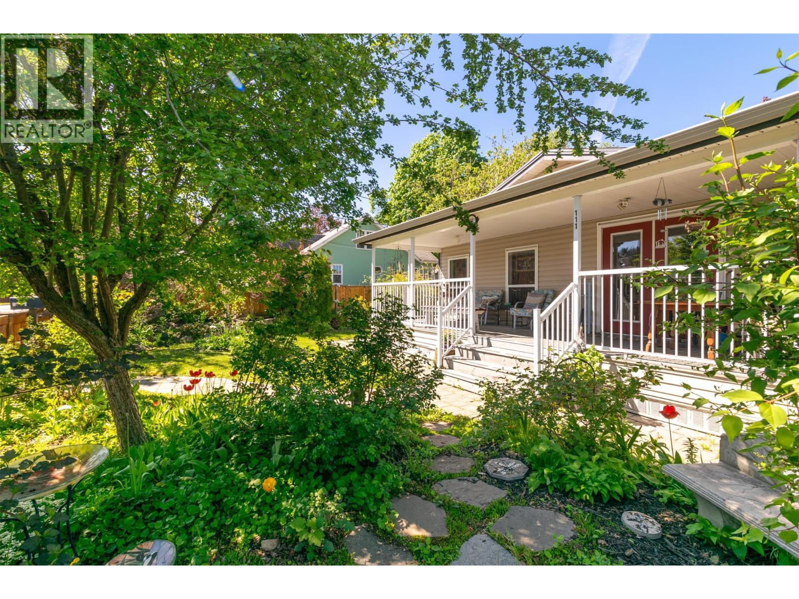 111 1 Street SE - 29