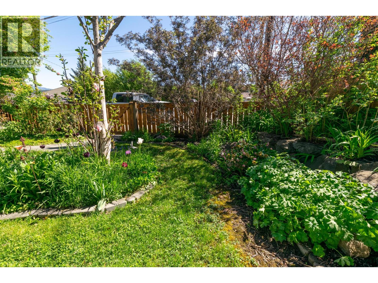 111 1 Street SE - 32