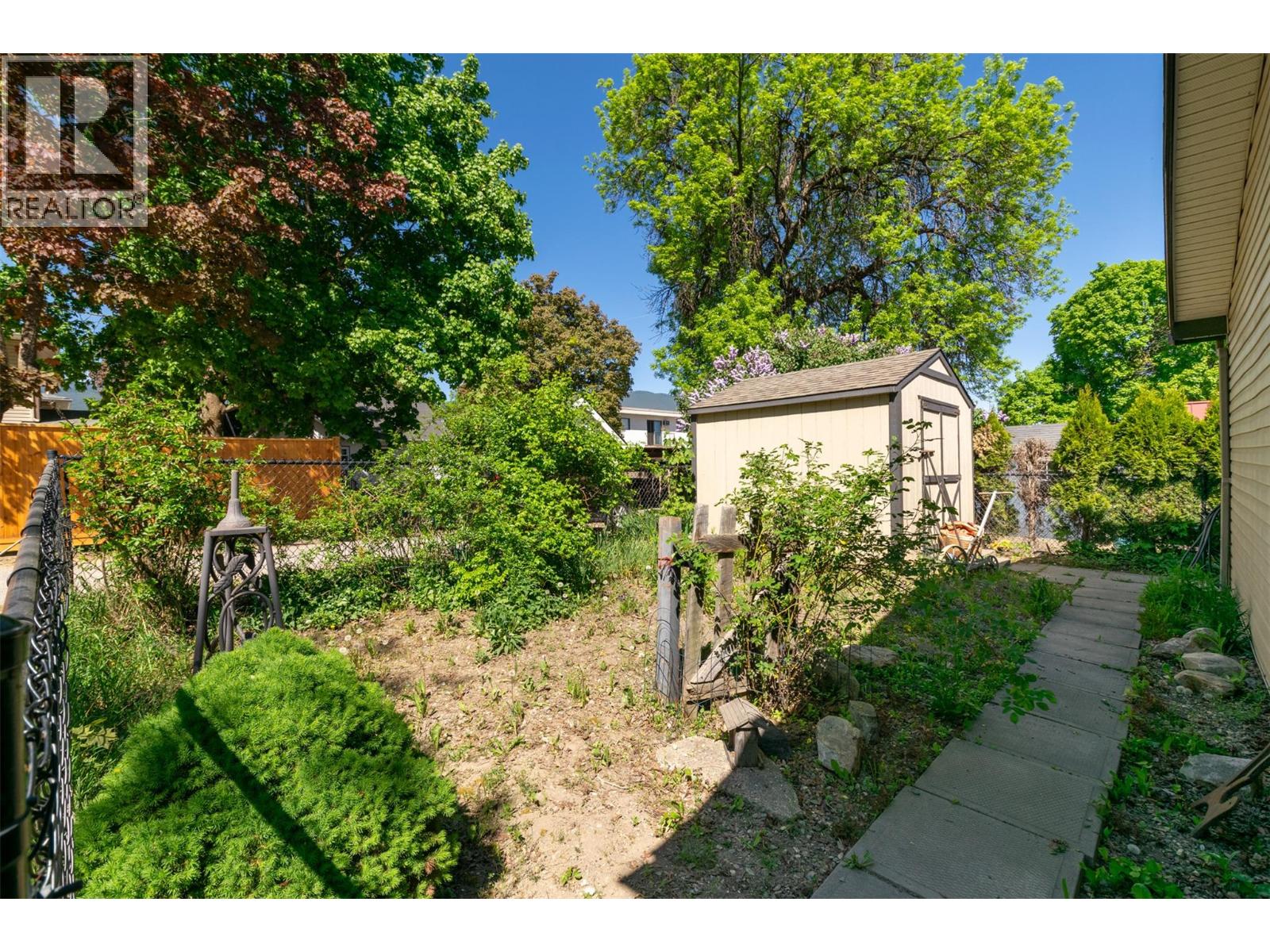 111 1 Street SE - 38