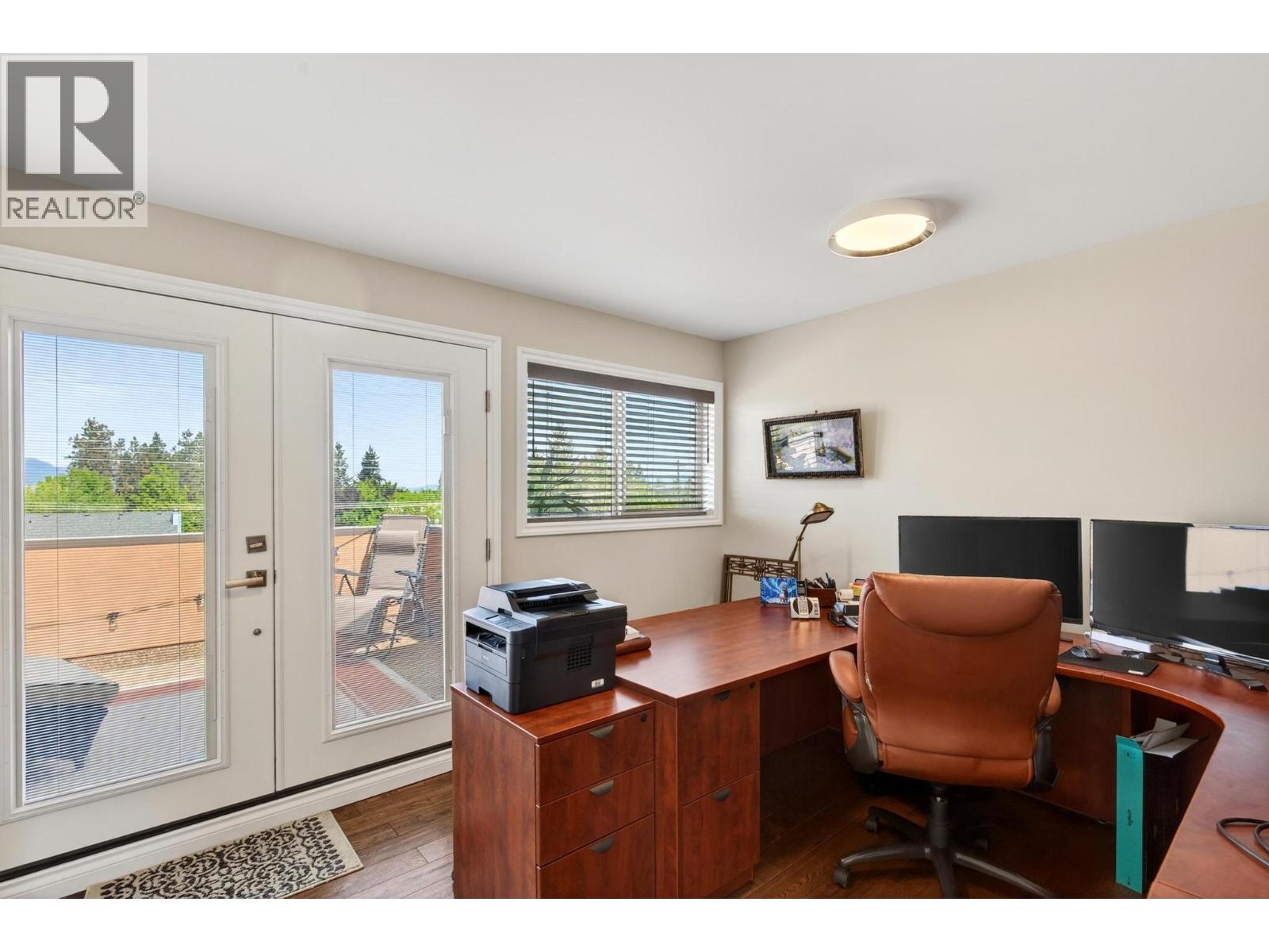 1544 Woodridge Road, Kelowna