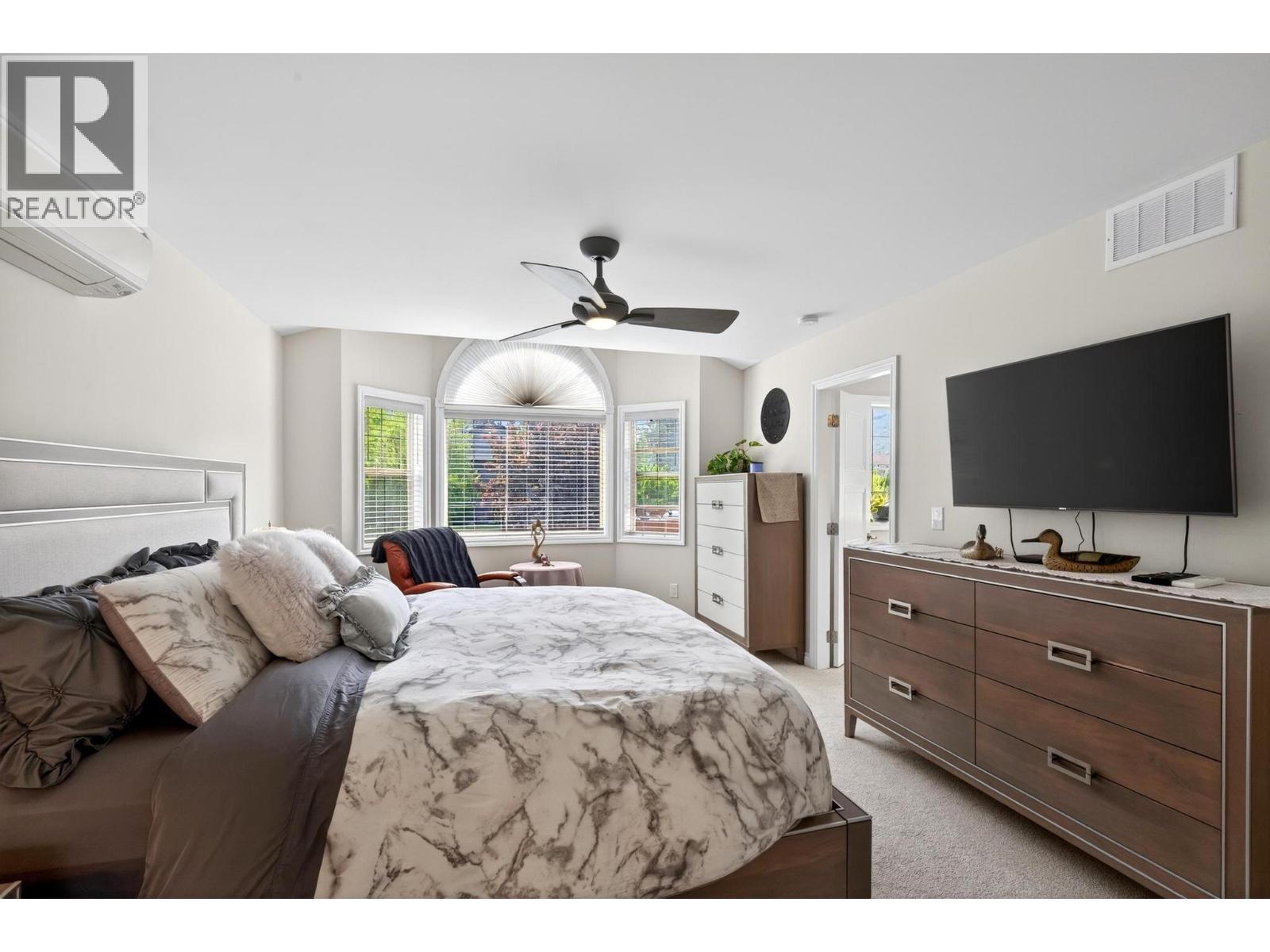 1544 Woodridge Road, Kelowna
