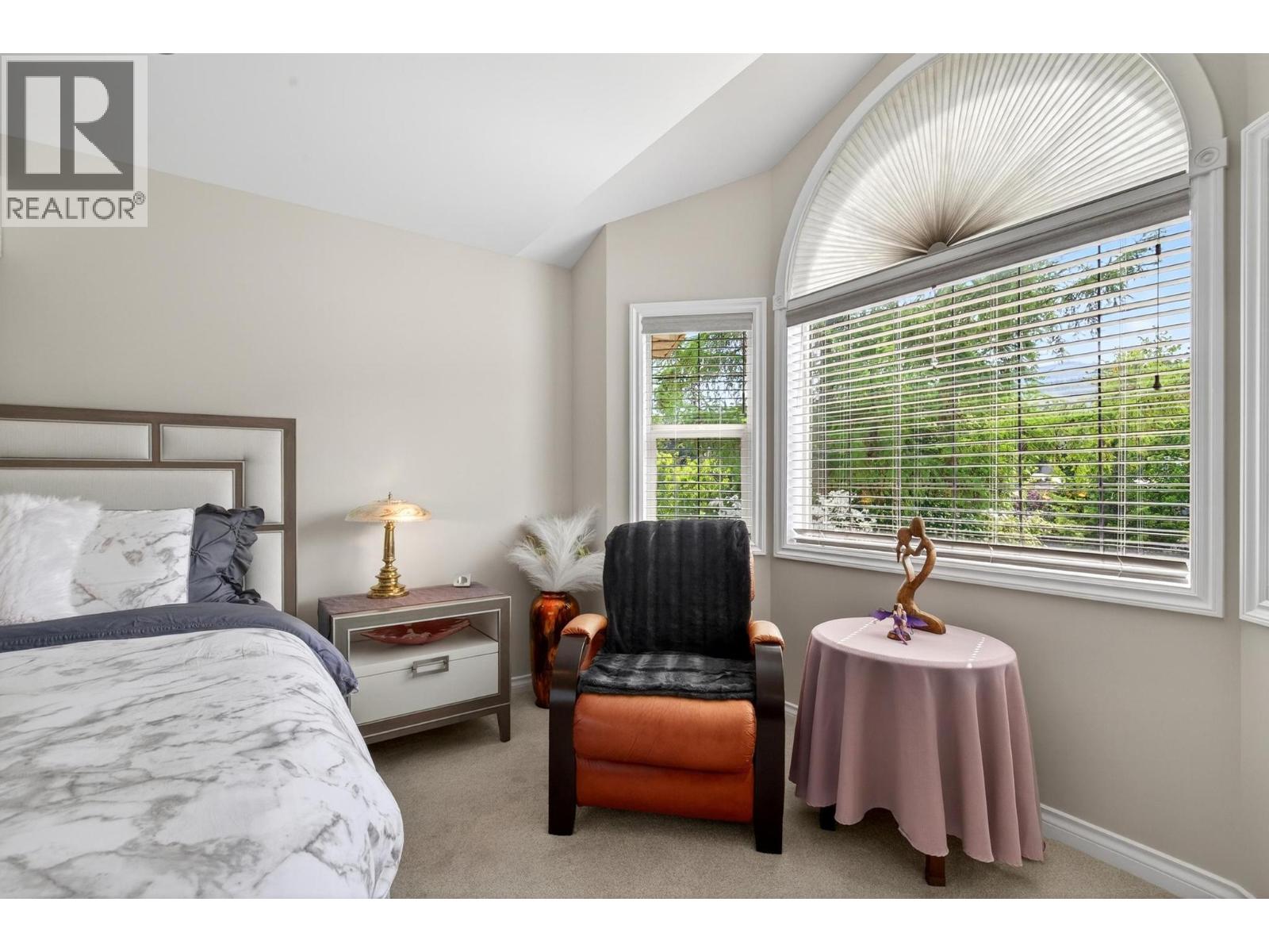 1544 Woodridge Road, Kelowna