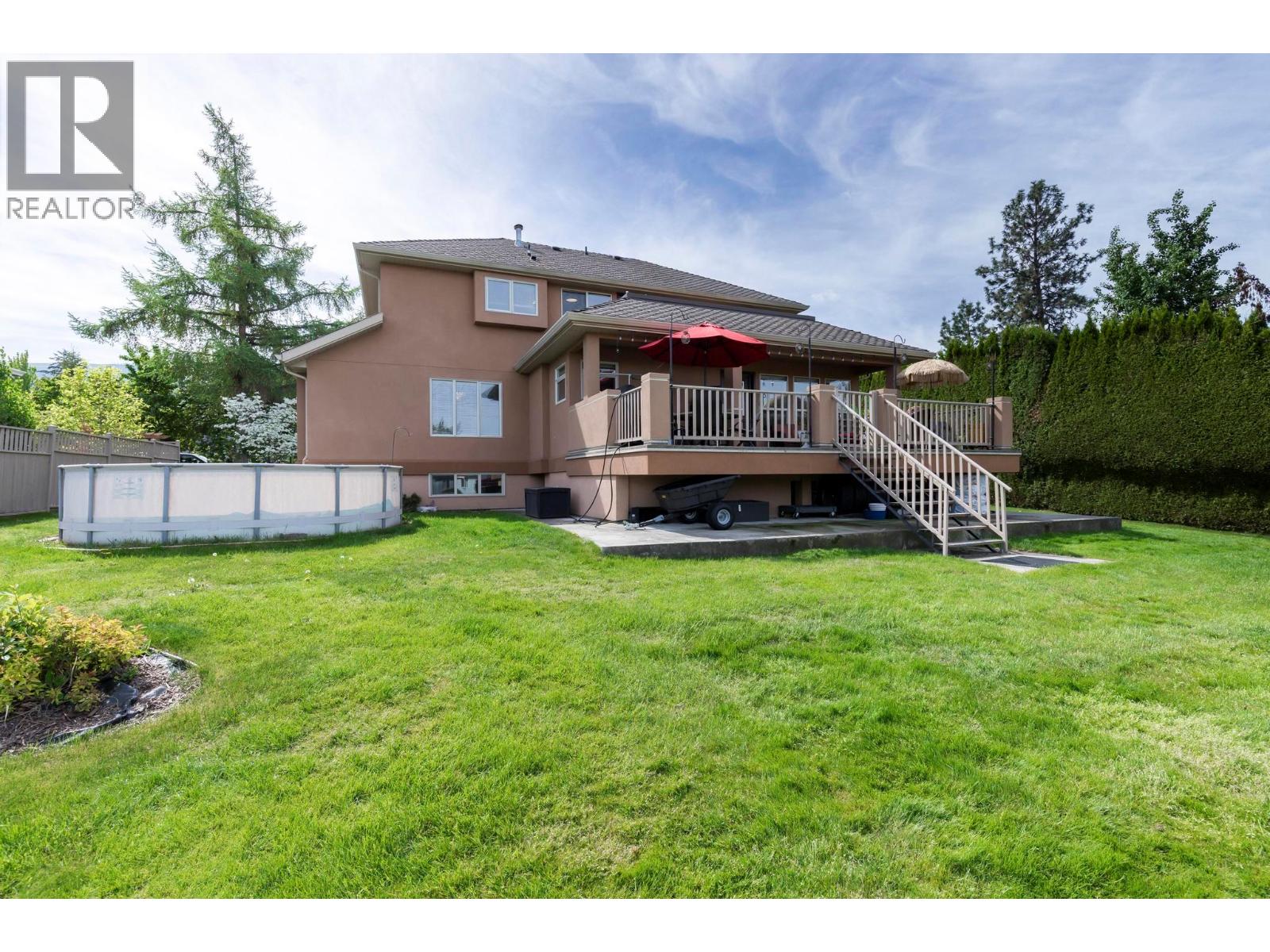 1544 Woodridge Road, Kelowna