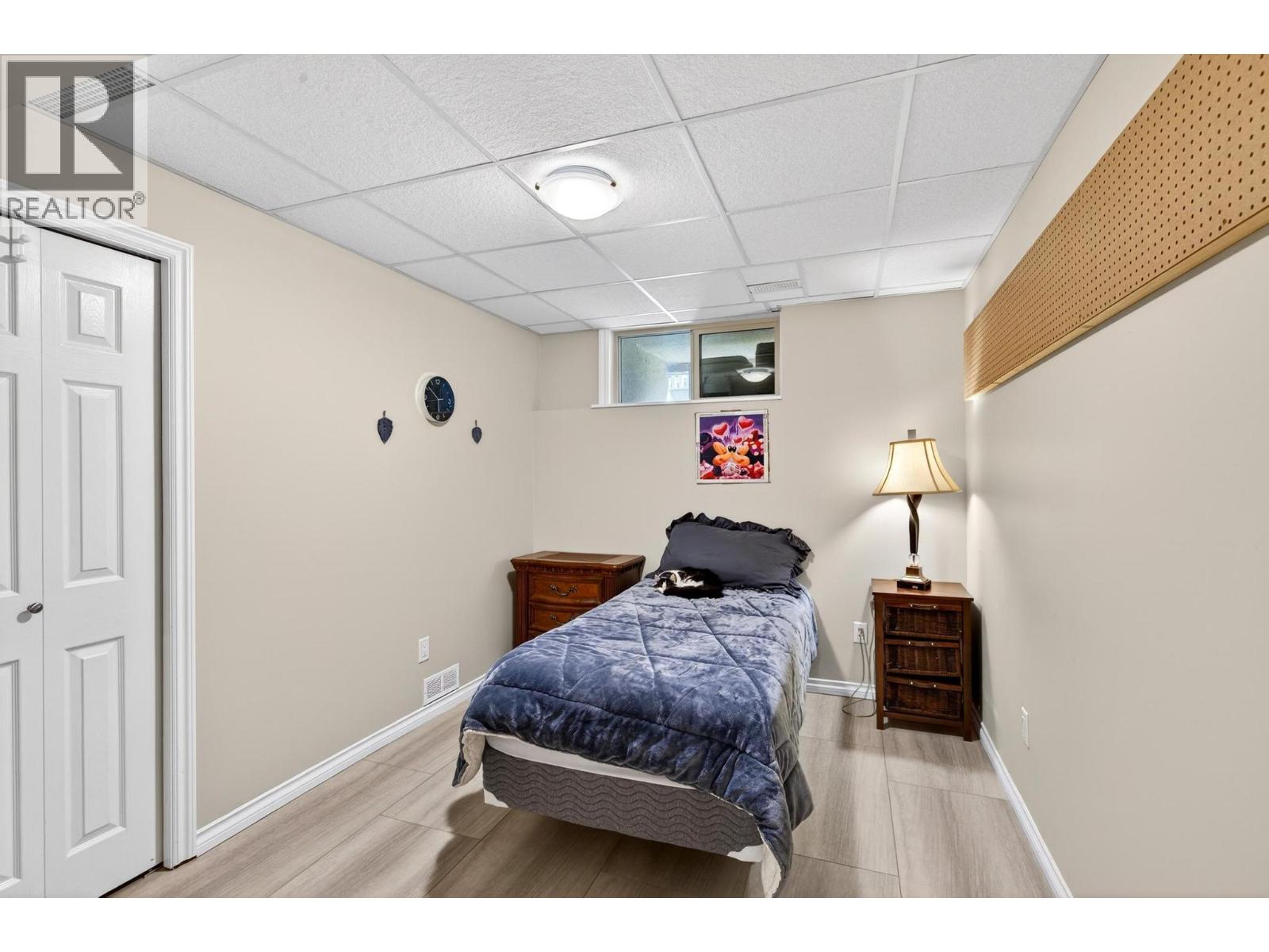 1544 Woodridge Road, Kelowna