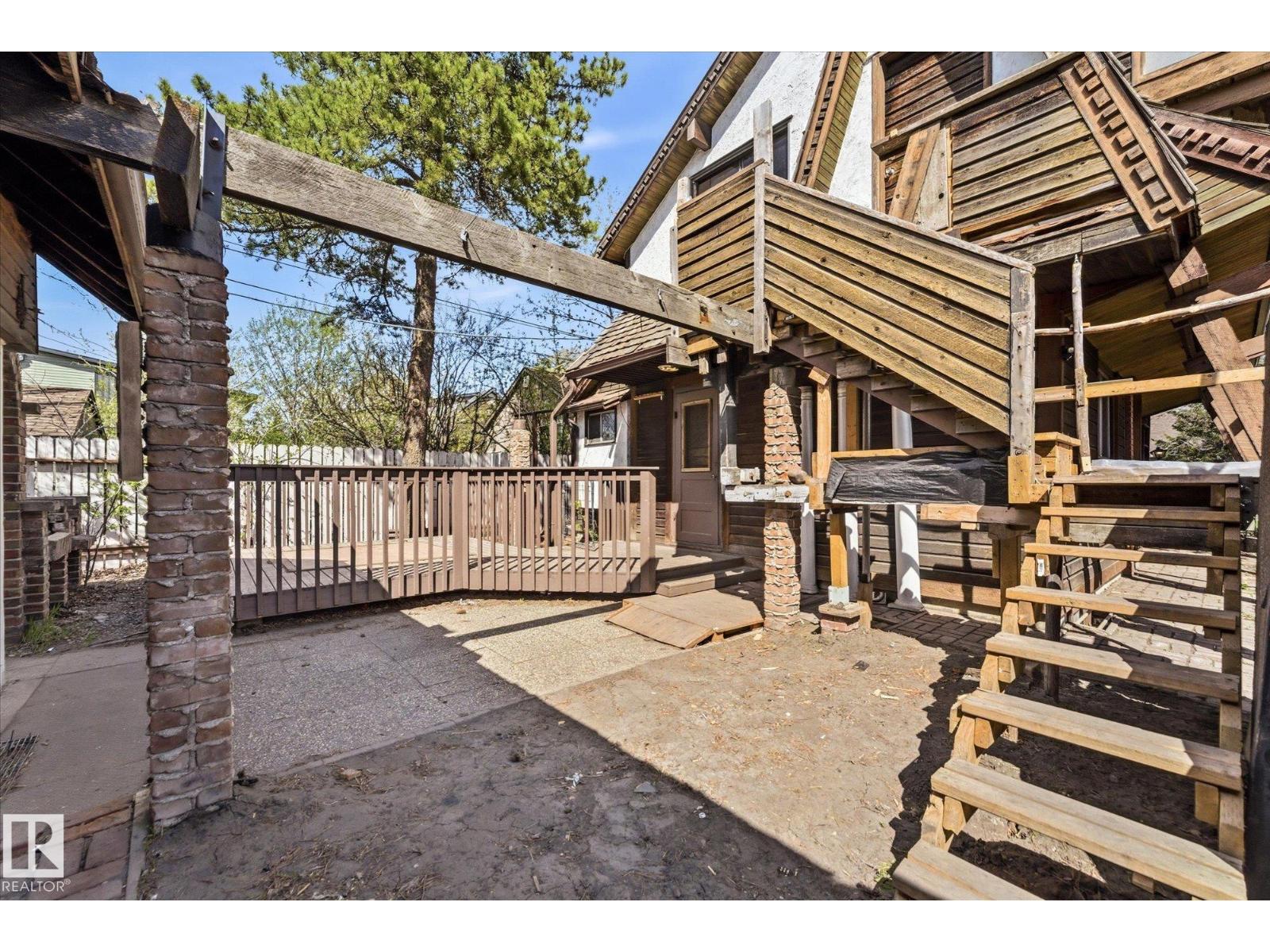 12216 60 ST NW, Edmonton