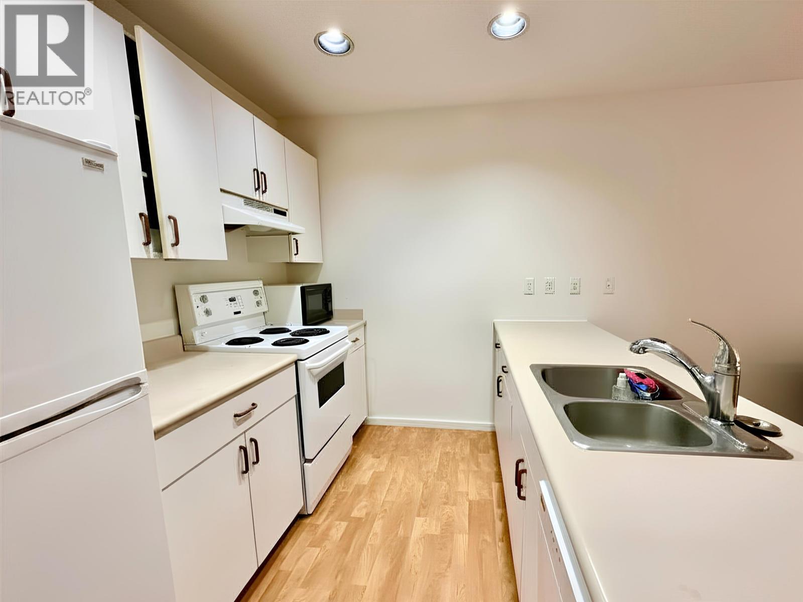 21 2050 LAKE PLACID ROAD, Whistler