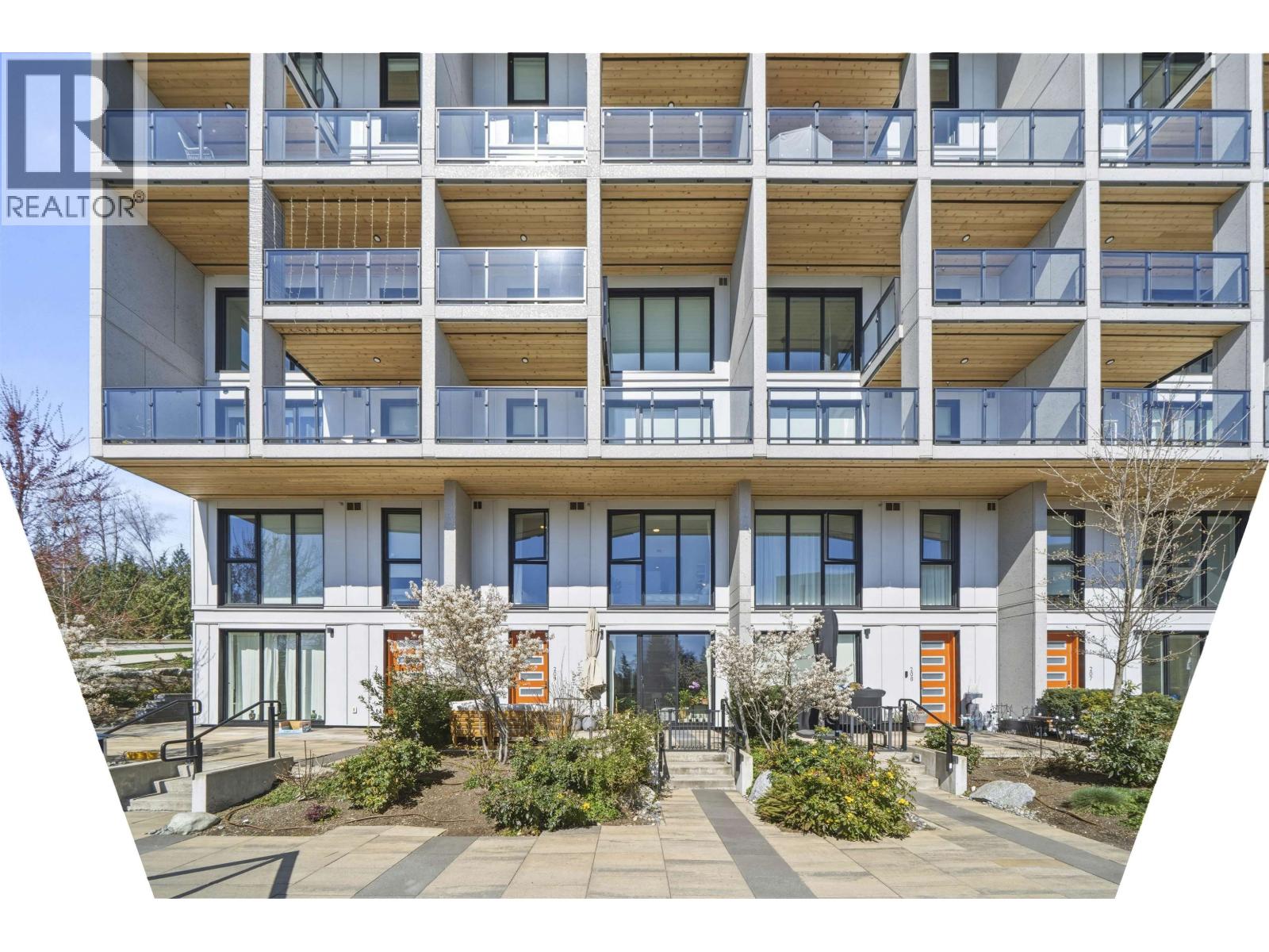 209 9888 UNIVERSITY CRESCENT, Burnaby