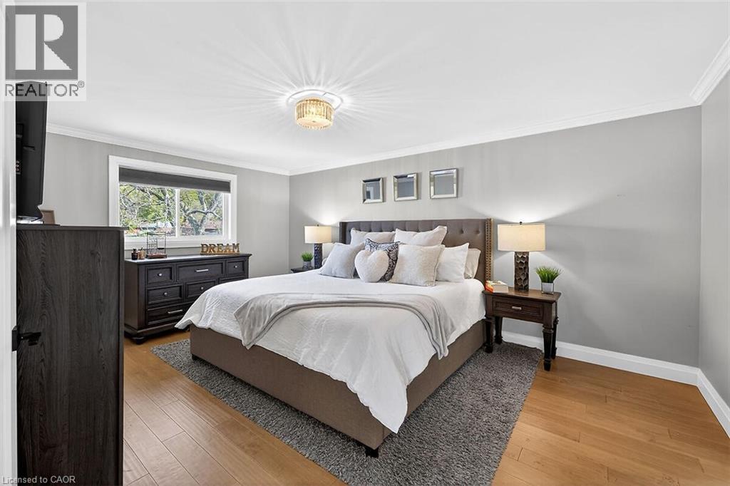 9 BEN TIRRAN Crescent - 22