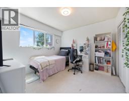 6890 Hycrest Drive, Burnaby, BC V5B2X2 Photo 9