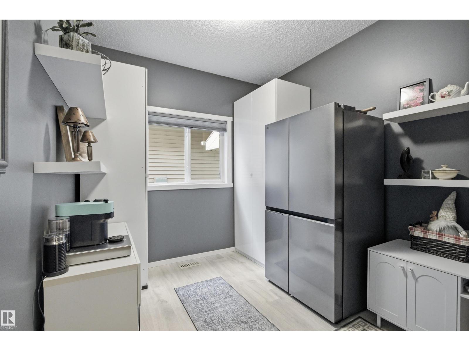 807 EAGLESON LI NW - 4