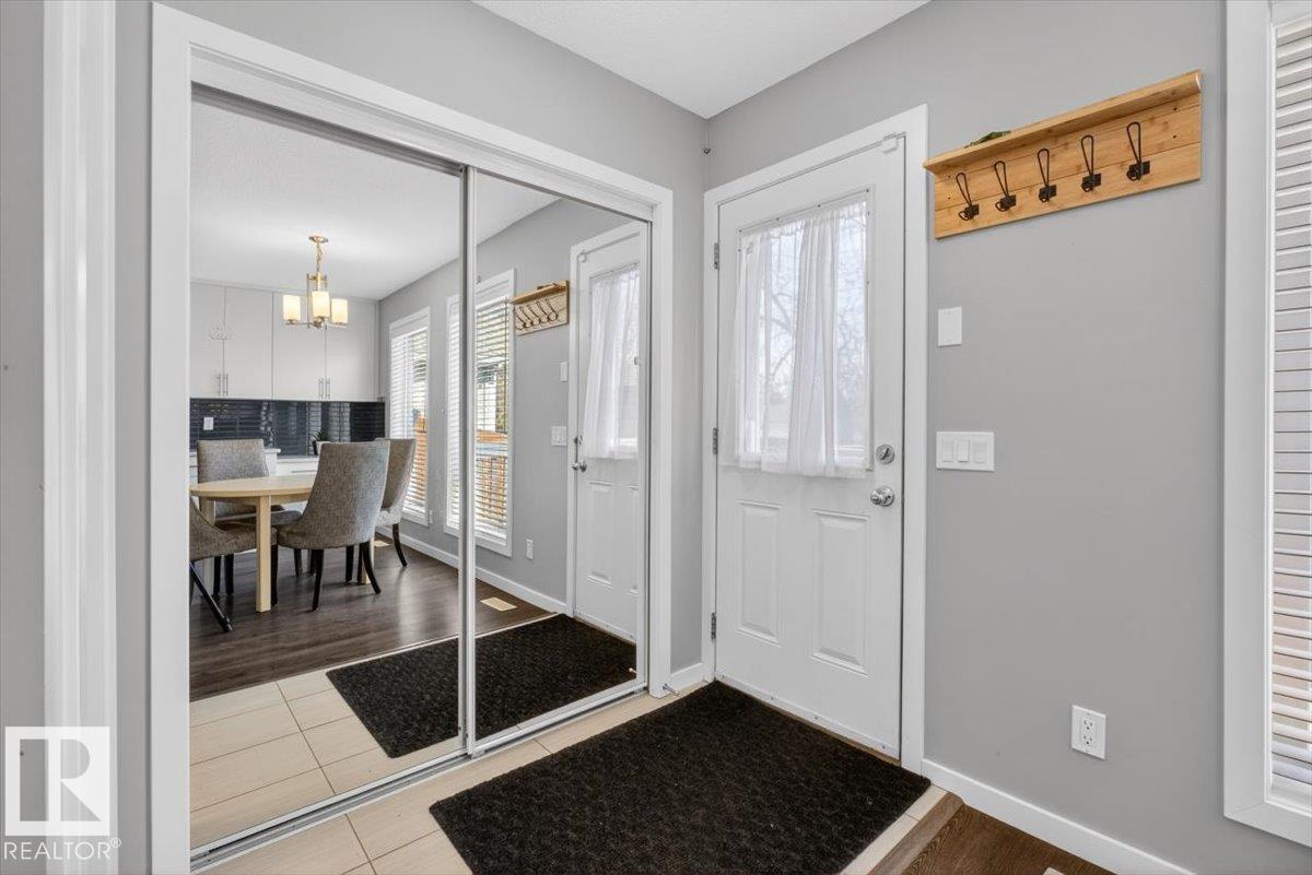 14835 103 AV NW - 21