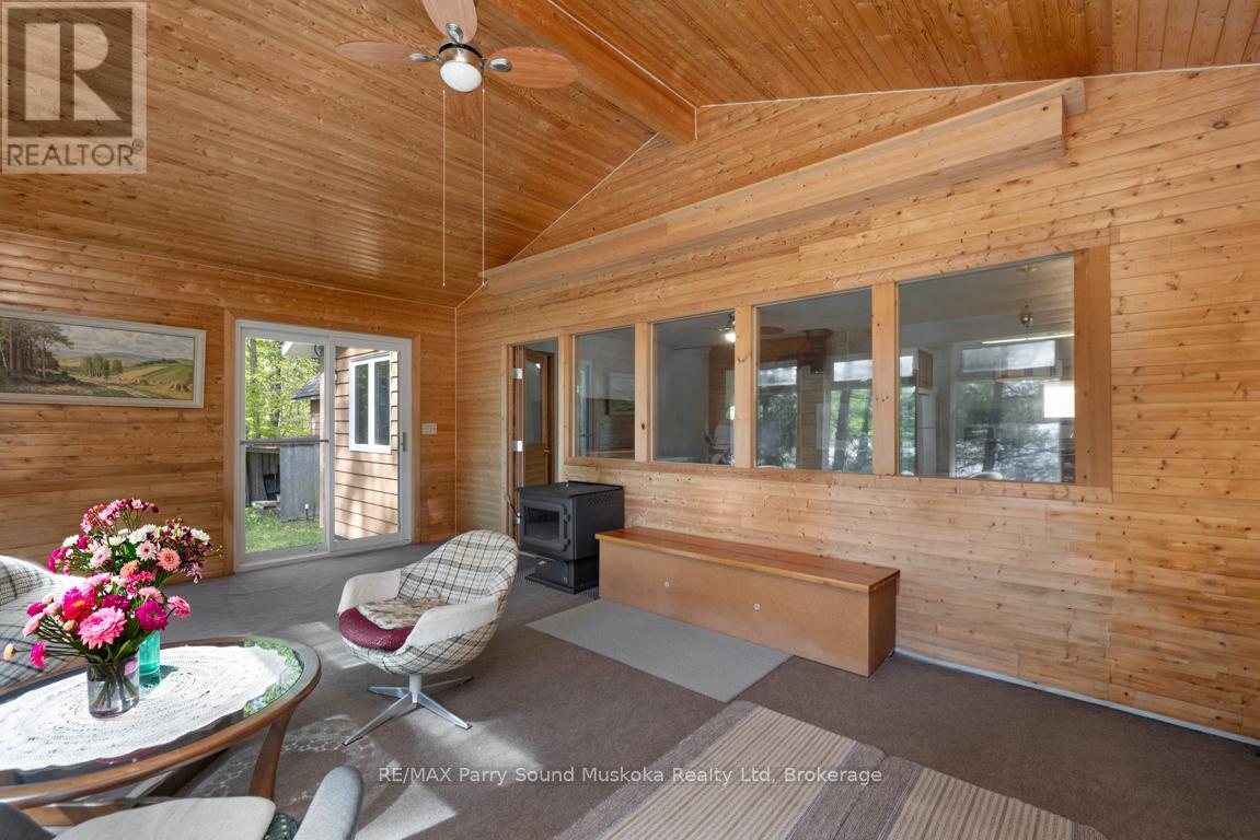 14 BURNEGIE LANE - 11