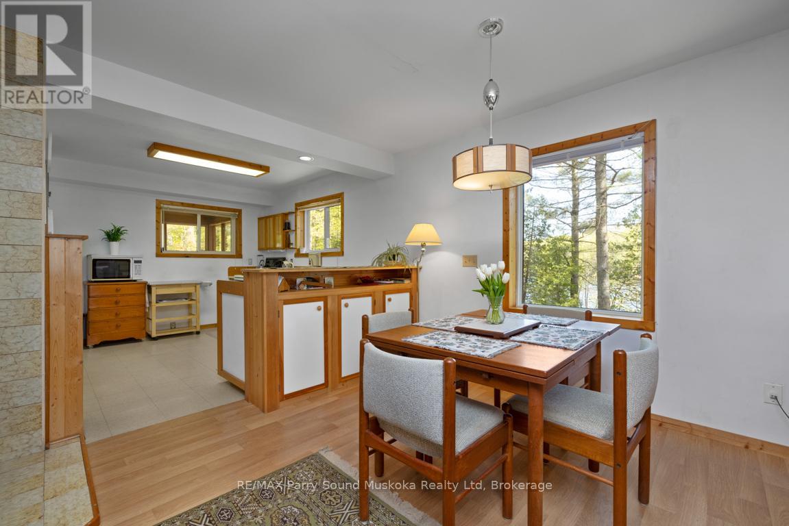 14 BURNEGIE LANE - 15