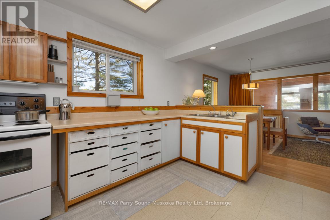 14 BURNEGIE LANE - 18