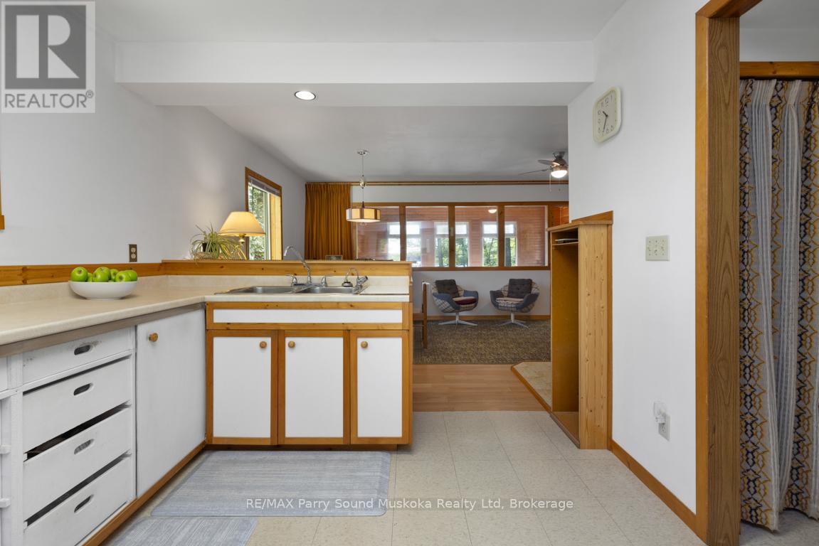 14 BURNEGIE LANE - 19