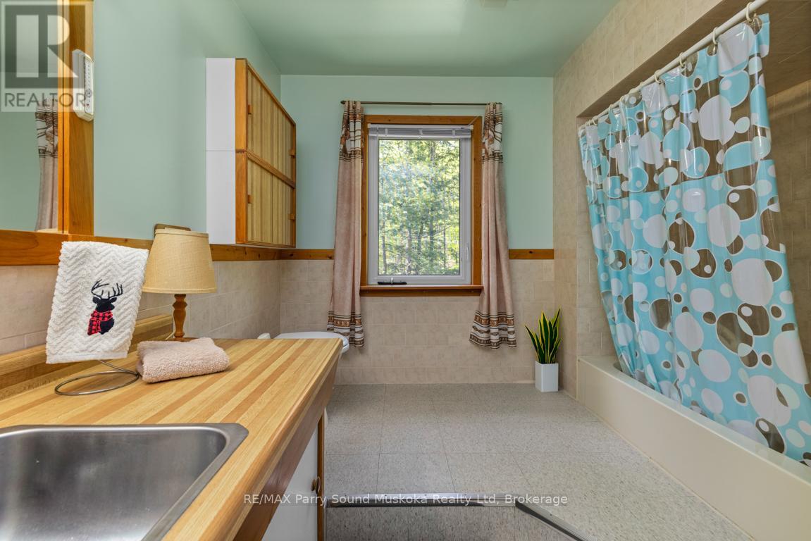 14 BURNEGIE LANE - 24