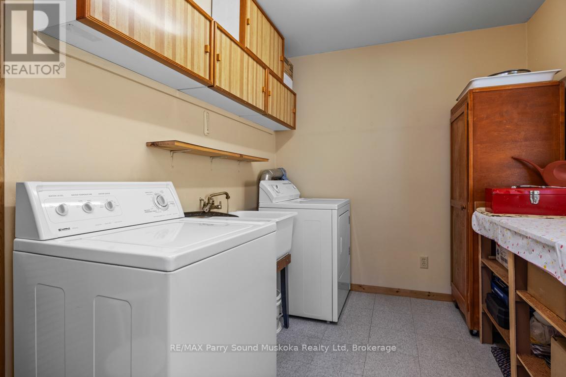 14 BURNEGIE LANE - 25
