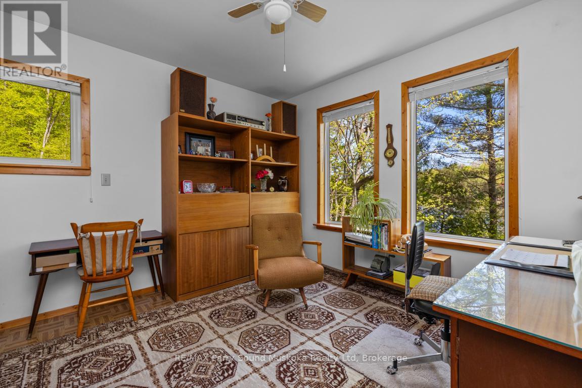 14 BURNEGIE LANE - 26