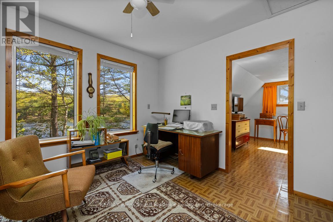 14 BURNEGIE LANE - 27
