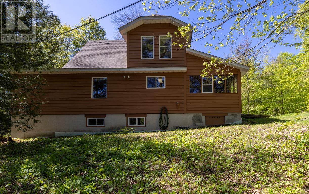 14 BURNEGIE LANE - 34
