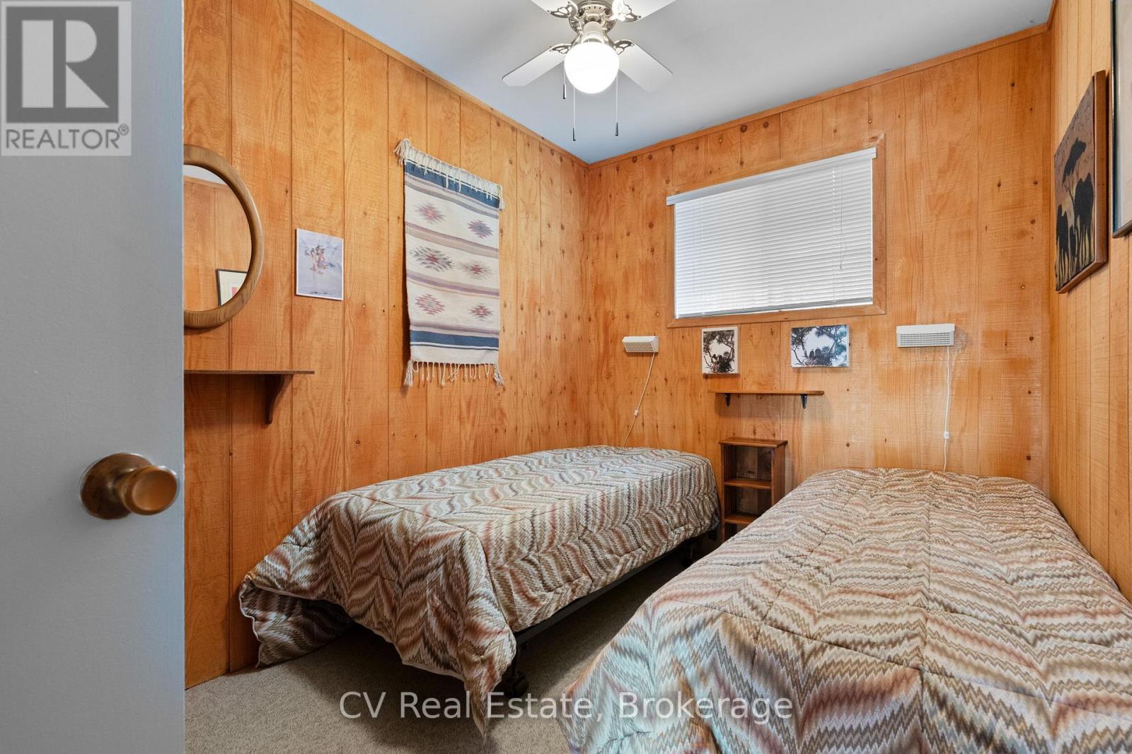 1067 OSBORNE PT ROAD - 32
