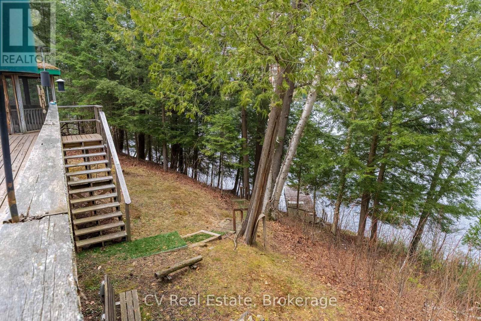 1067 OSBORNE PT ROAD - 44