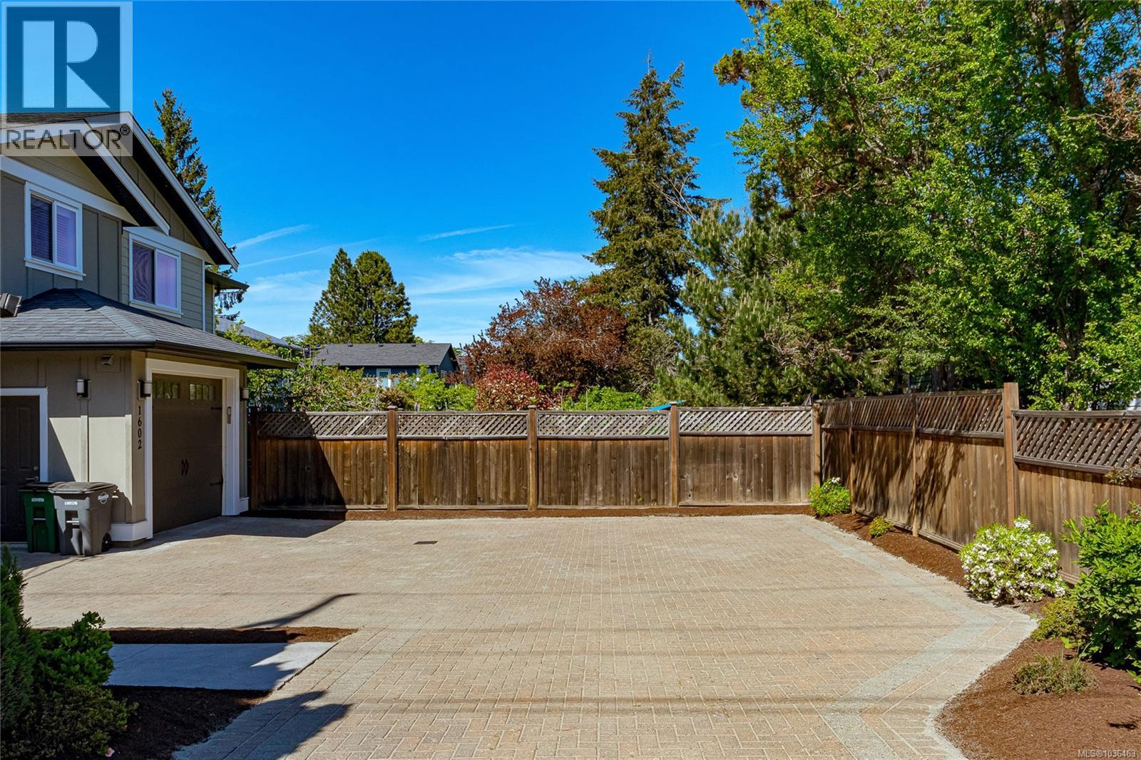 1602 Kenmore Rd - Image 3