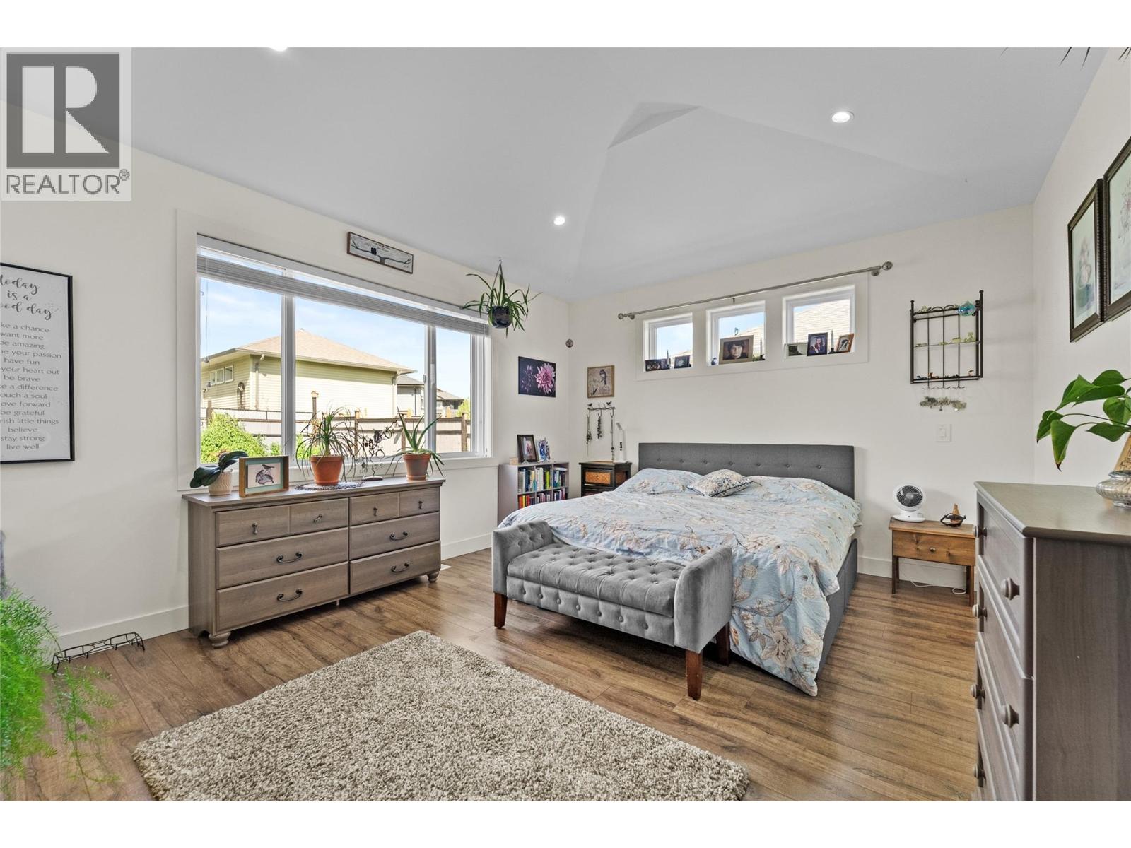 1671 FIR Road - 20