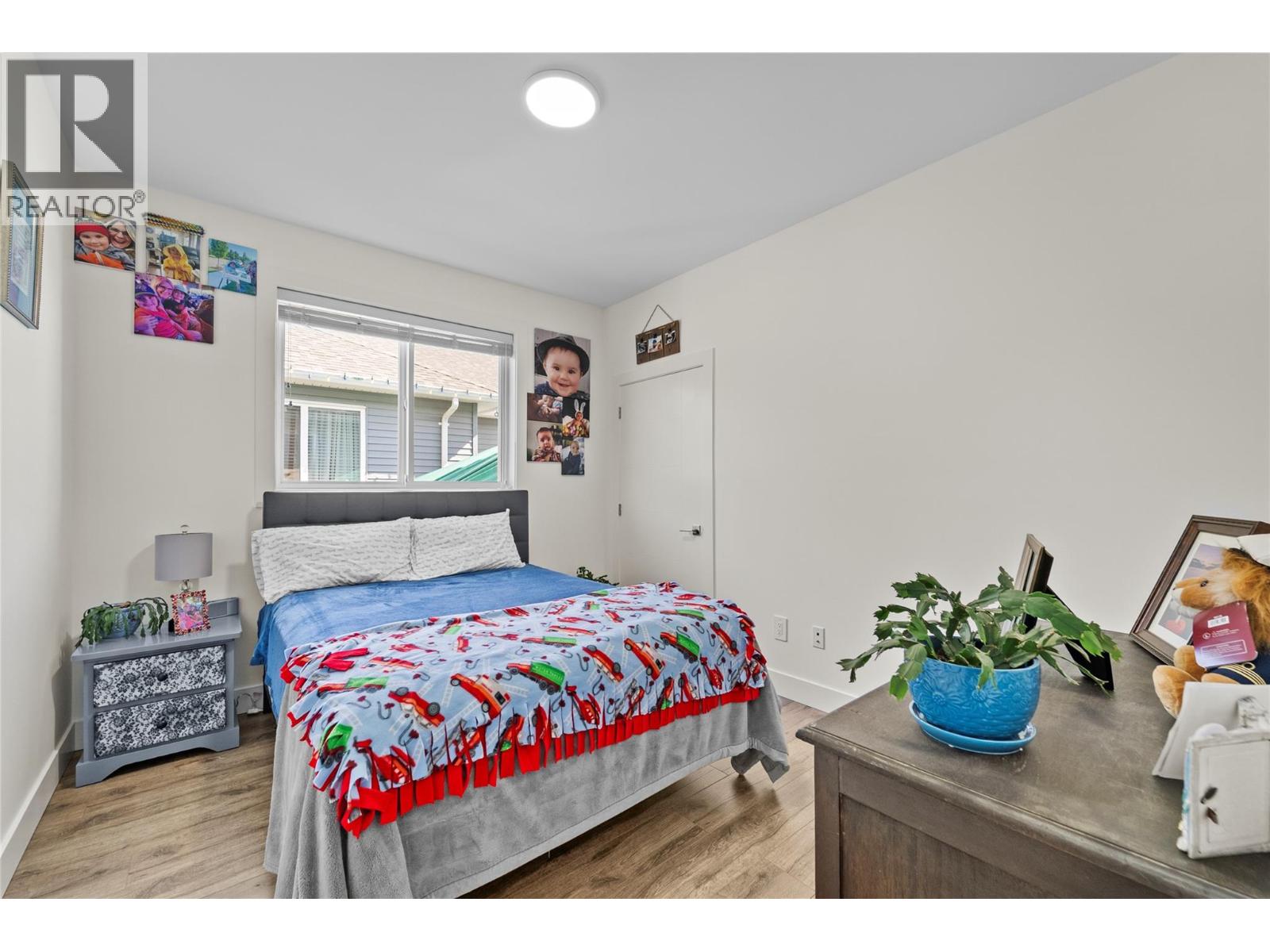 1671 FIR Road - 16