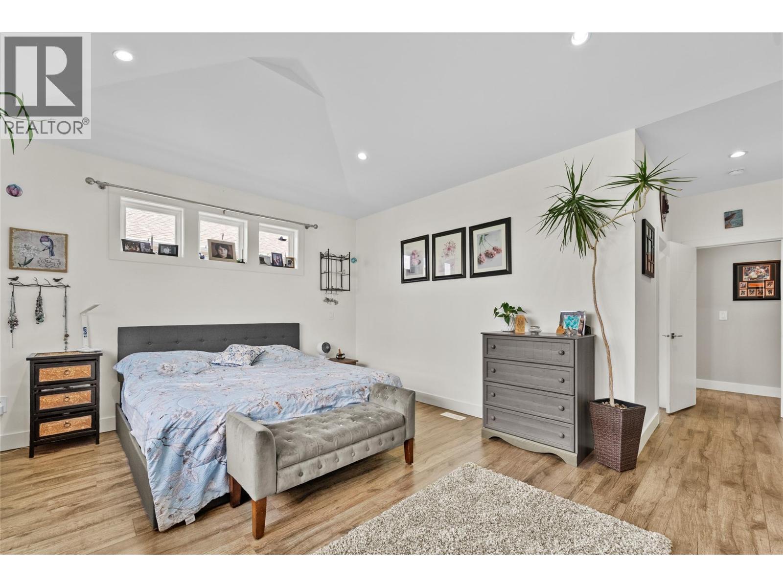 1671 FIR Road - 21