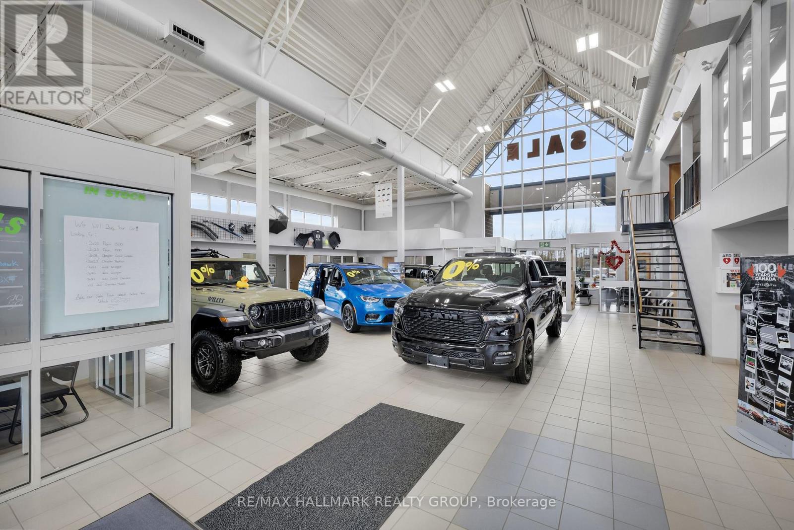 Business for Sale in Ottawa – 5791 PRINCE OF WALES DRIVE, Ottawa – MLS# X13123212 - Image 25