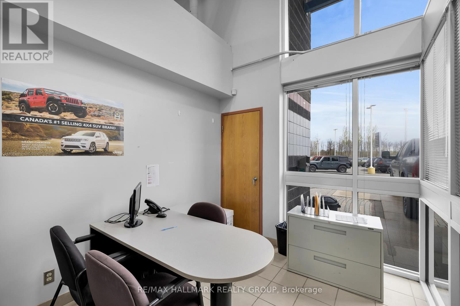 Business for Sale in Ottawa – 5791 PRINCE OF WALES DRIVE, Ottawa – MLS# X13123212 - Image 16