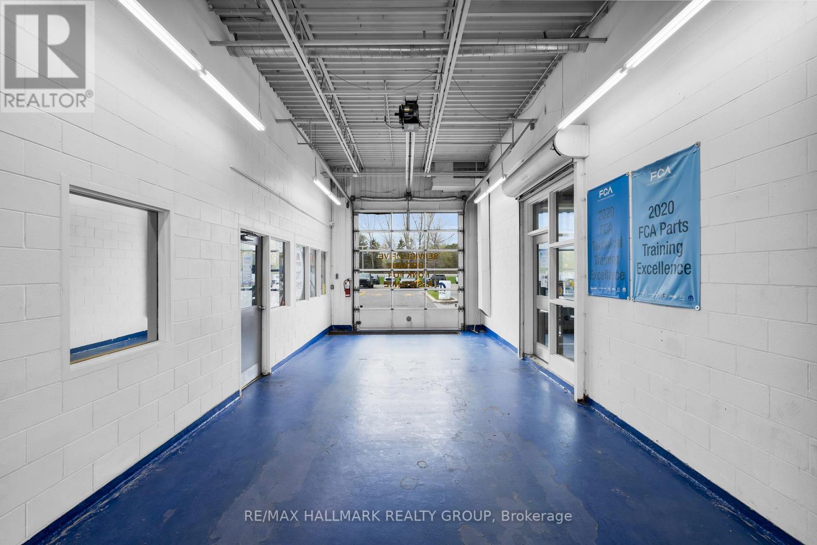 Business for Sale in Ottawa – 5791 PRINCE OF WALES DRIVE, Ottawa – MLS# X13123212 - Image 37