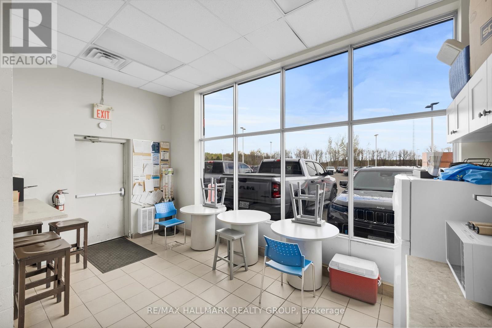 Business for Sale in Ottawa – 5791 PRINCE OF WALES DRIVE, Ottawa – MLS# X13123212 - Image 40