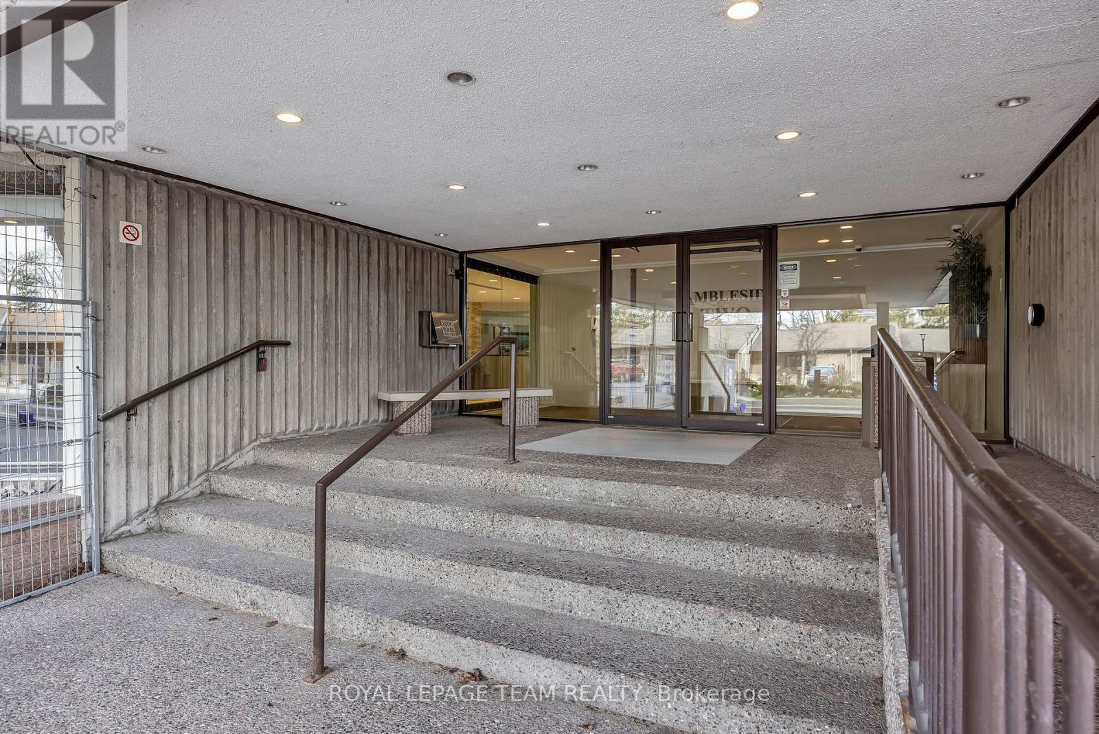 #2309 1171 AMBLESIDE DRIVE - 3