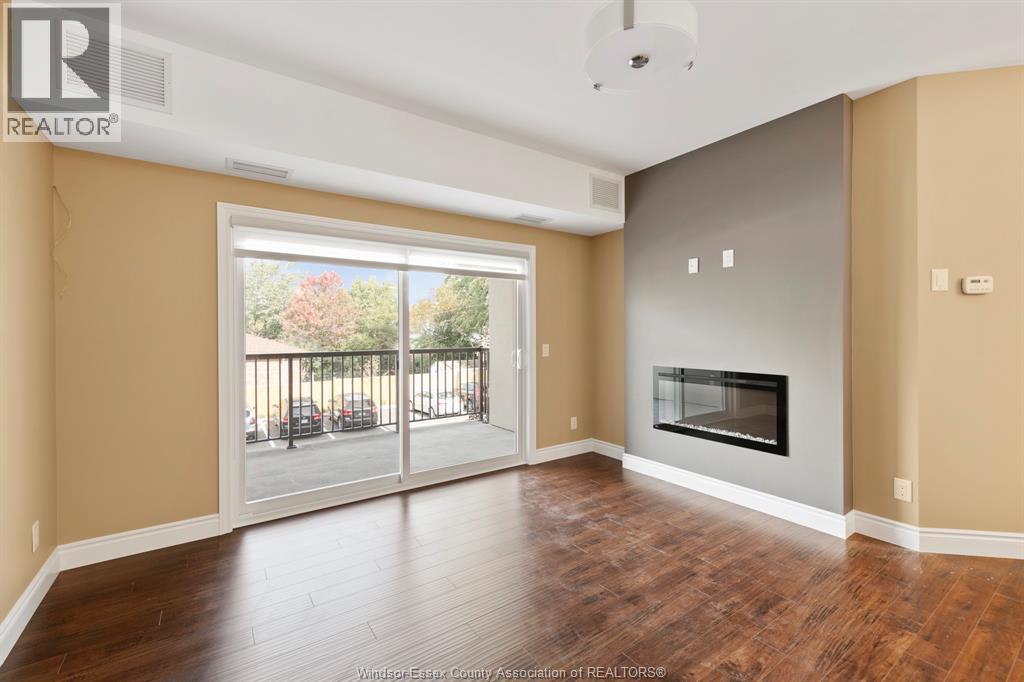 480 FAIRVIEW Unit# 205, Windsor, Ontario, N8S1S1 — Photo 2