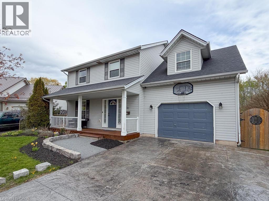 21 MAPLEWOOD Court - 1